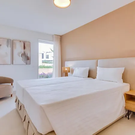 Exclusive 2bdr In The Nine Apartamento